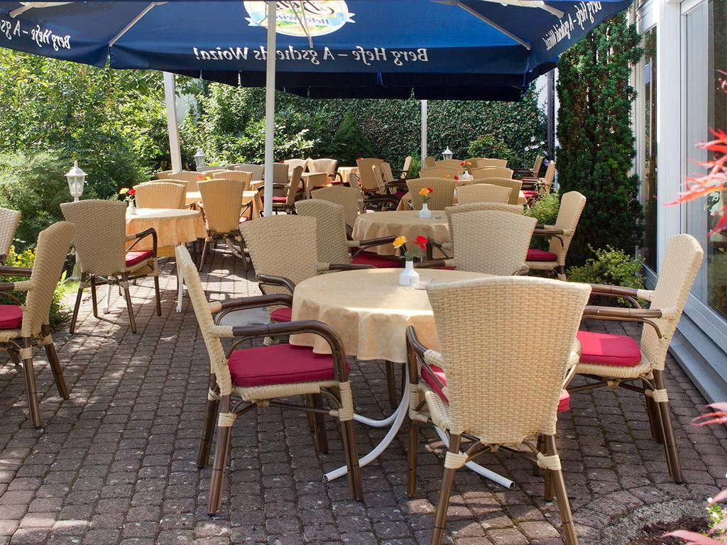 Hotel Kreuz Gaestehaus Und Lauchertbar Mit Terrasse Гаммертинген Экстерьер фото